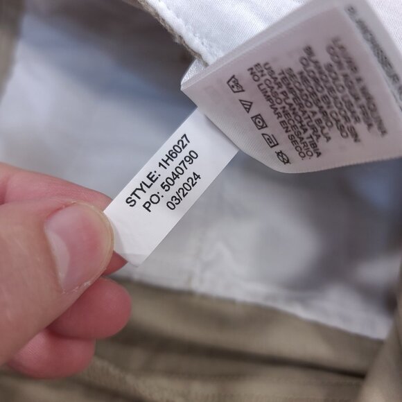 Vineyard Vines Breaker Short Mens 38 Beige Broken In Chino Classic Twill Walking - Picture 9 of 9